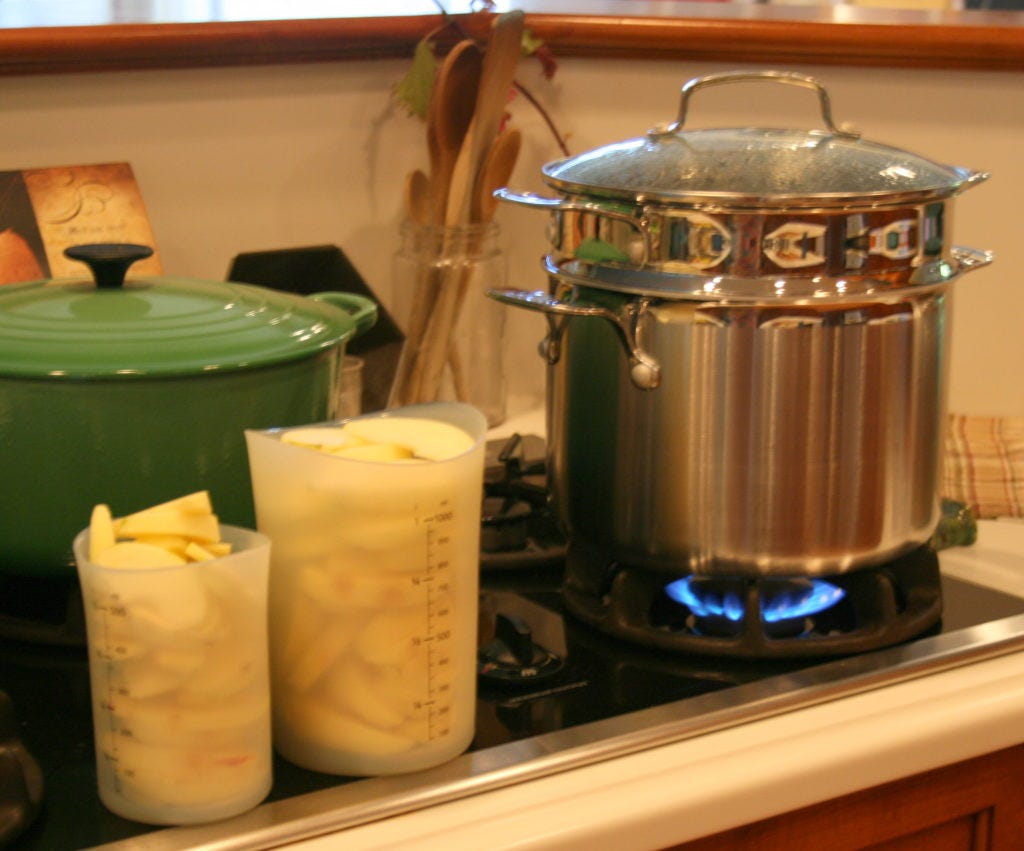 6 cups apples ready to boil